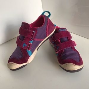 Girl sneakers purple 13.5